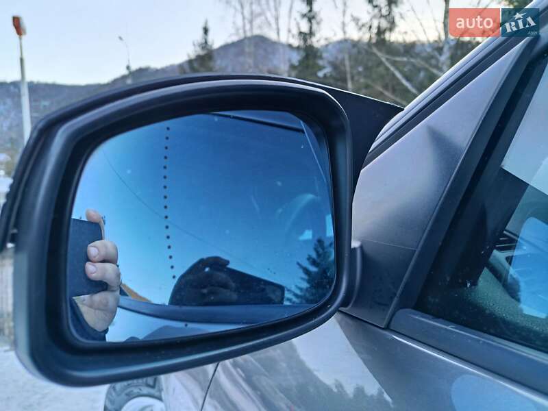 Лифтбек Renault Laguna 2008 в Сколе