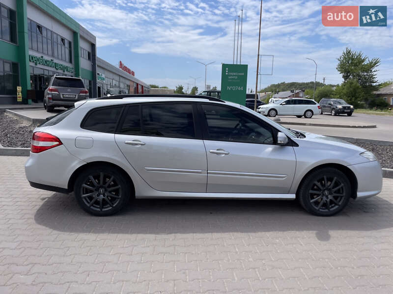 Универсал Renault Laguna 2008 в Нововолынске