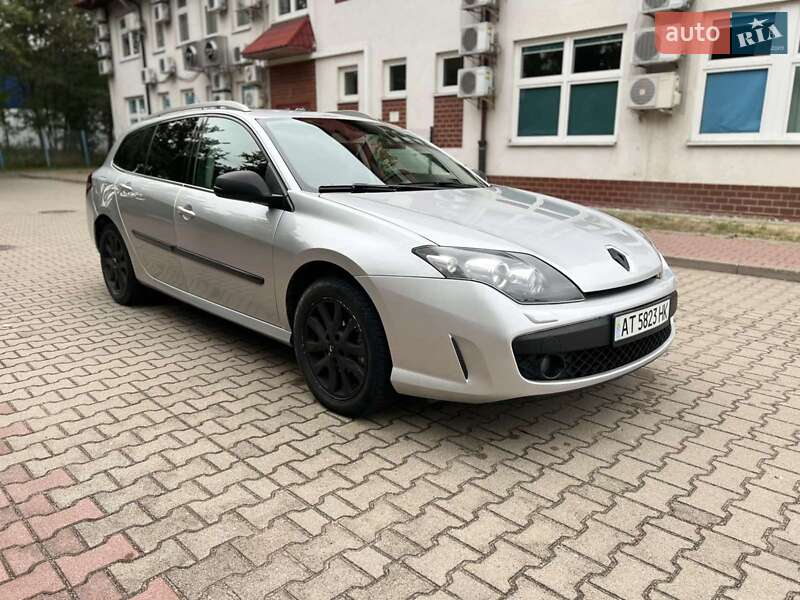 Универсал Renault Laguna 2009 в Тульчине