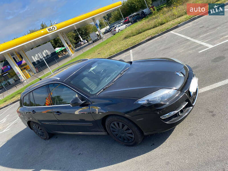 Універсал Renault Laguna 2012 в Василькові фото Універсал Renault Laguna 2012 в Василькові