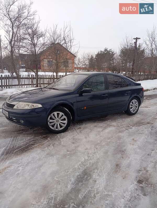 Лифтбек Renault Laguna 2003 в Мостиске