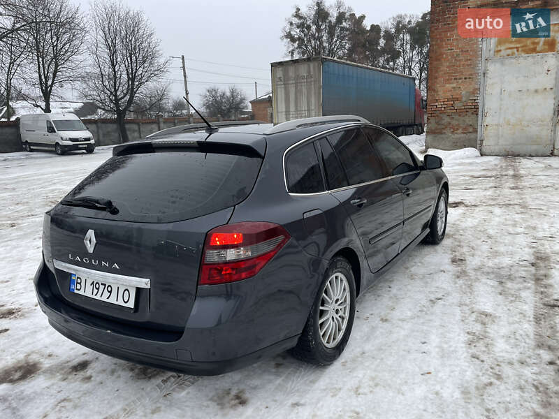 Универсал Renault Laguna 2011 в Лубнах