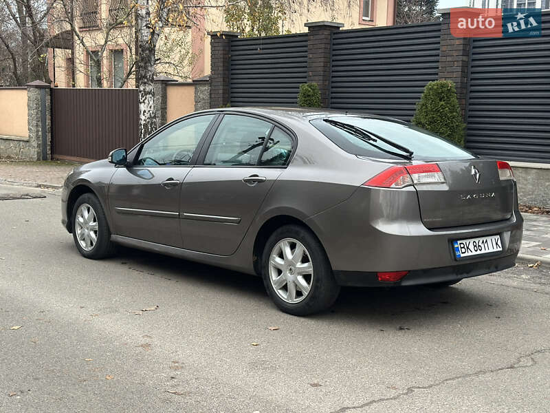 Универсал Renault Laguna 2008 в Дубно