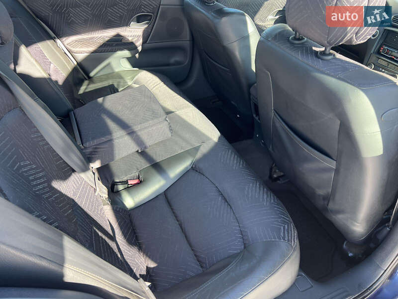 Ліфтбек Renault Laguna 2002 в Одесі фото 8 Ліфтбек Renault Laguna 2002 в Одесі