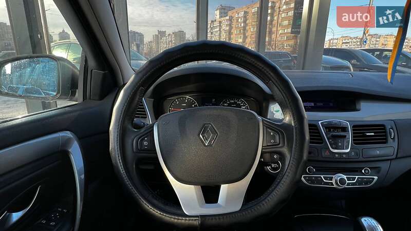 Универсал Renault Laguna 2011 в Киеве