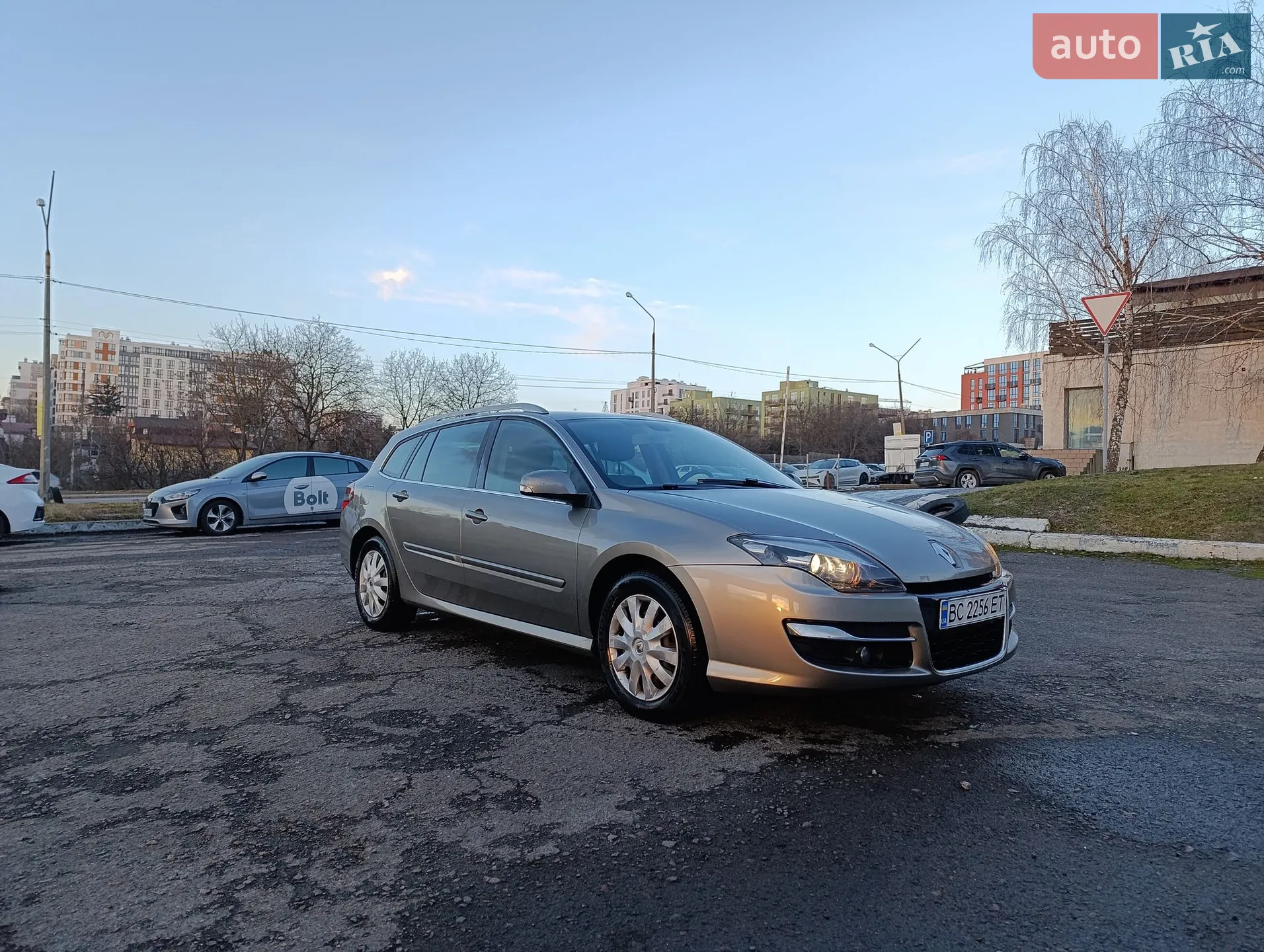 2012 Renault Laguna - мініатюра 10