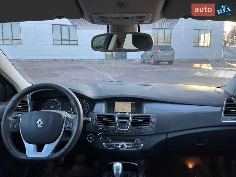 Универсал Renault Laguna 2011 в Ровно