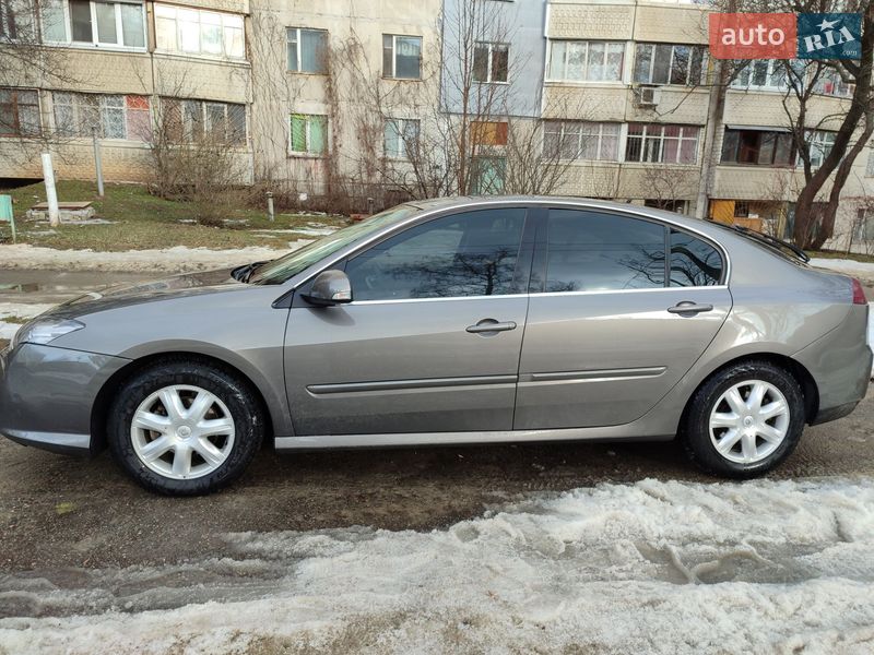 Ліфтбек Renault Laguna 2010 в Харкові