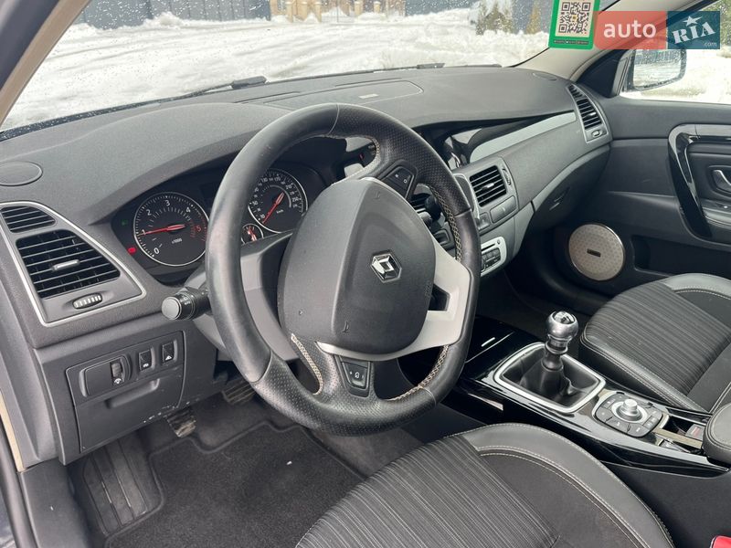 Универсал Renault Laguna 2014 в Дубно