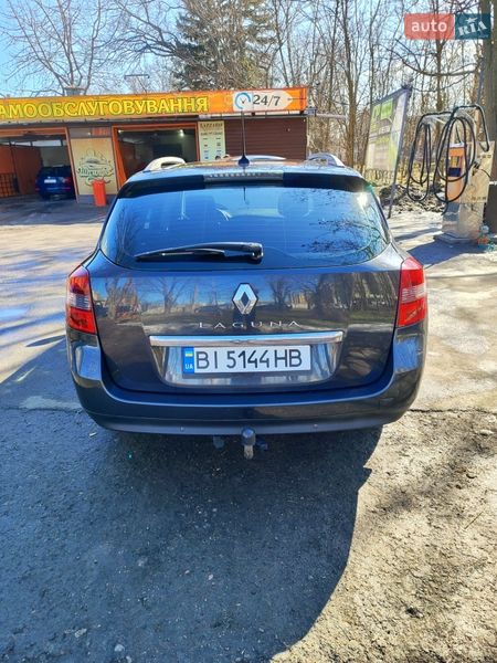 Універсал Renault Laguna 2010 в Полтаві