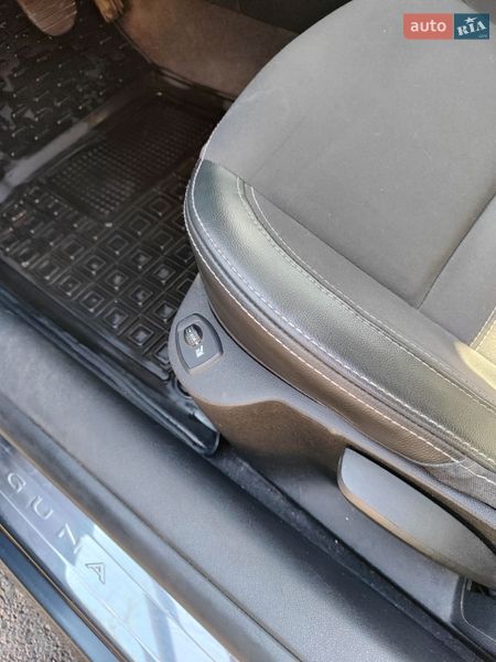 Універсал Renault Laguna 2010 в Полтаві