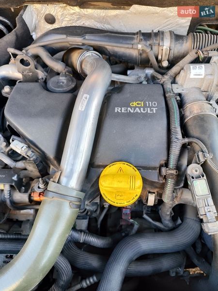 Універсал Renault Laguna 2010 в Полтаві