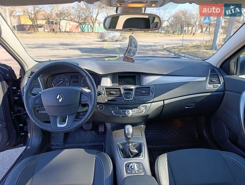 Універсал Renault Laguna 2011 в Черкасах