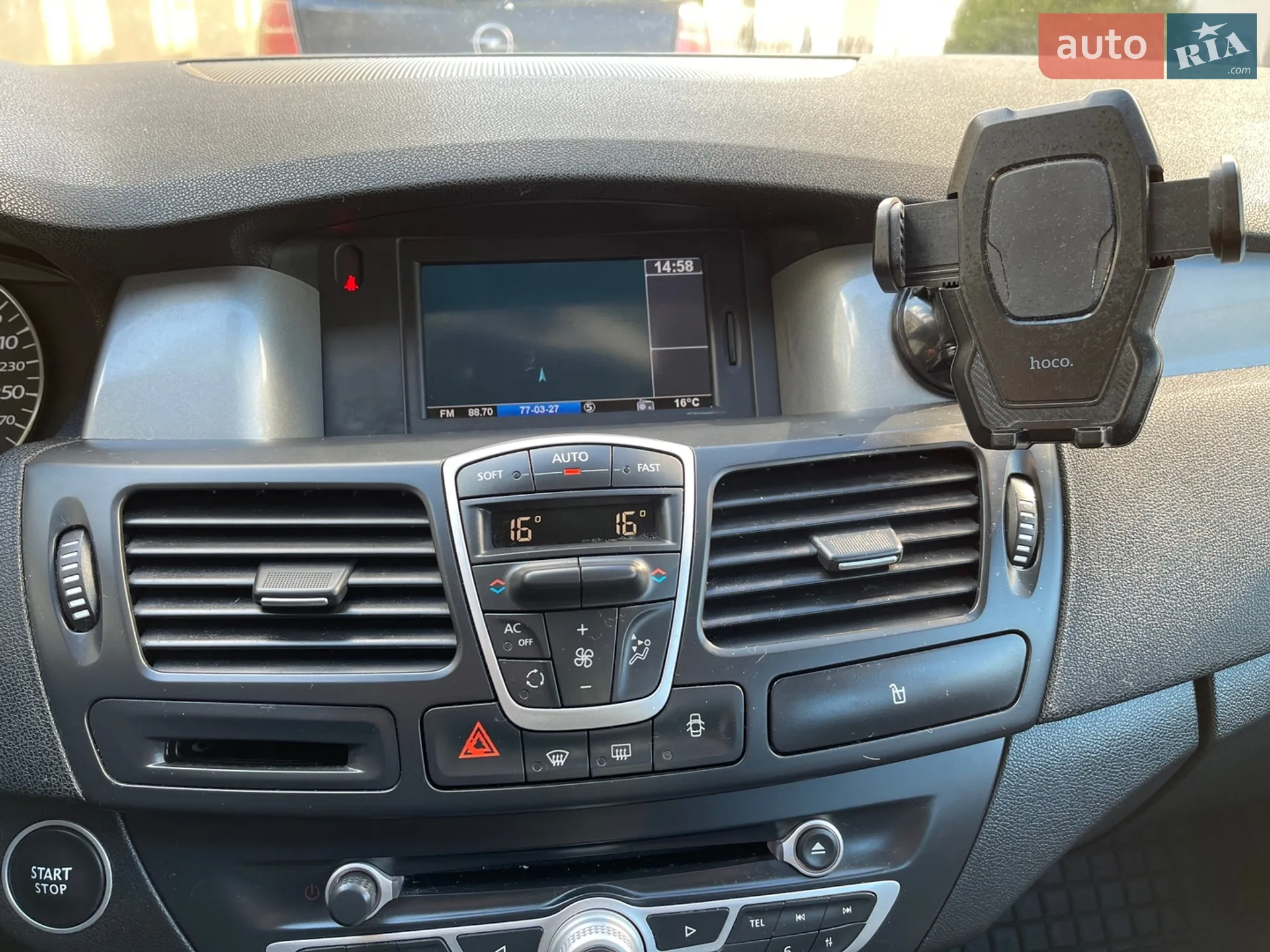 2012 Renault Laguna - мініатюра 16
