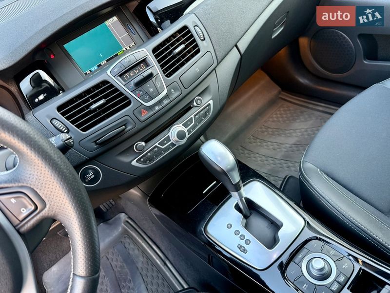 Универсал Renault Laguna 2011 в Луцке