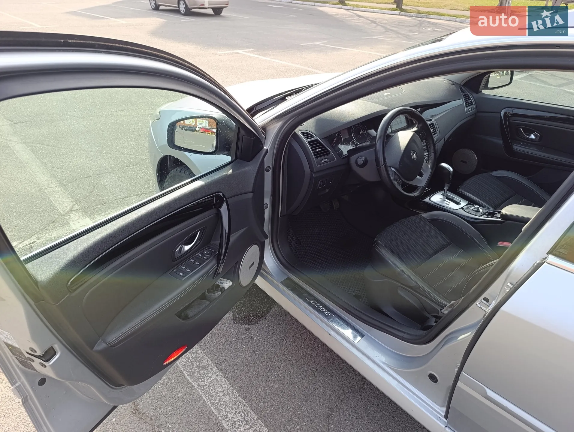 2014 Renault Laguna - мініатюра 14