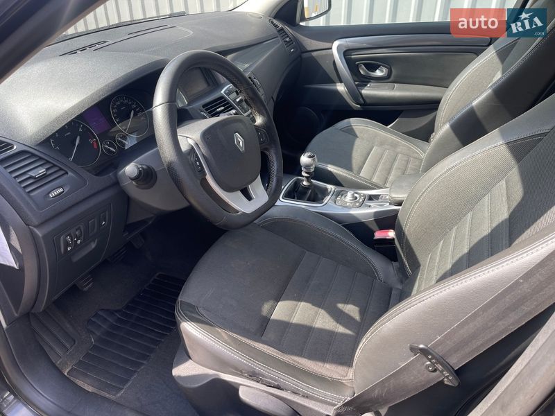 Универсал Renault Laguna 2010 в Шептицькому фото 26 Универсал Renault Laguna 2010 в Шептицькому