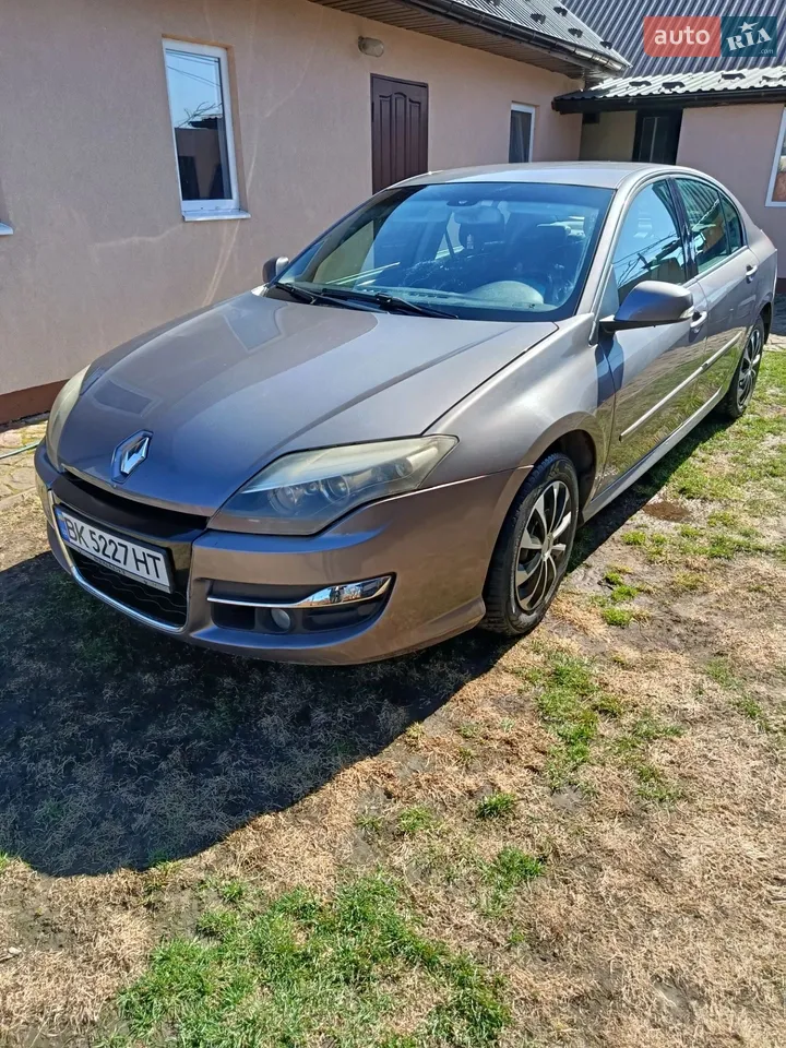 2011 Renault Laguna - мініатюра 45