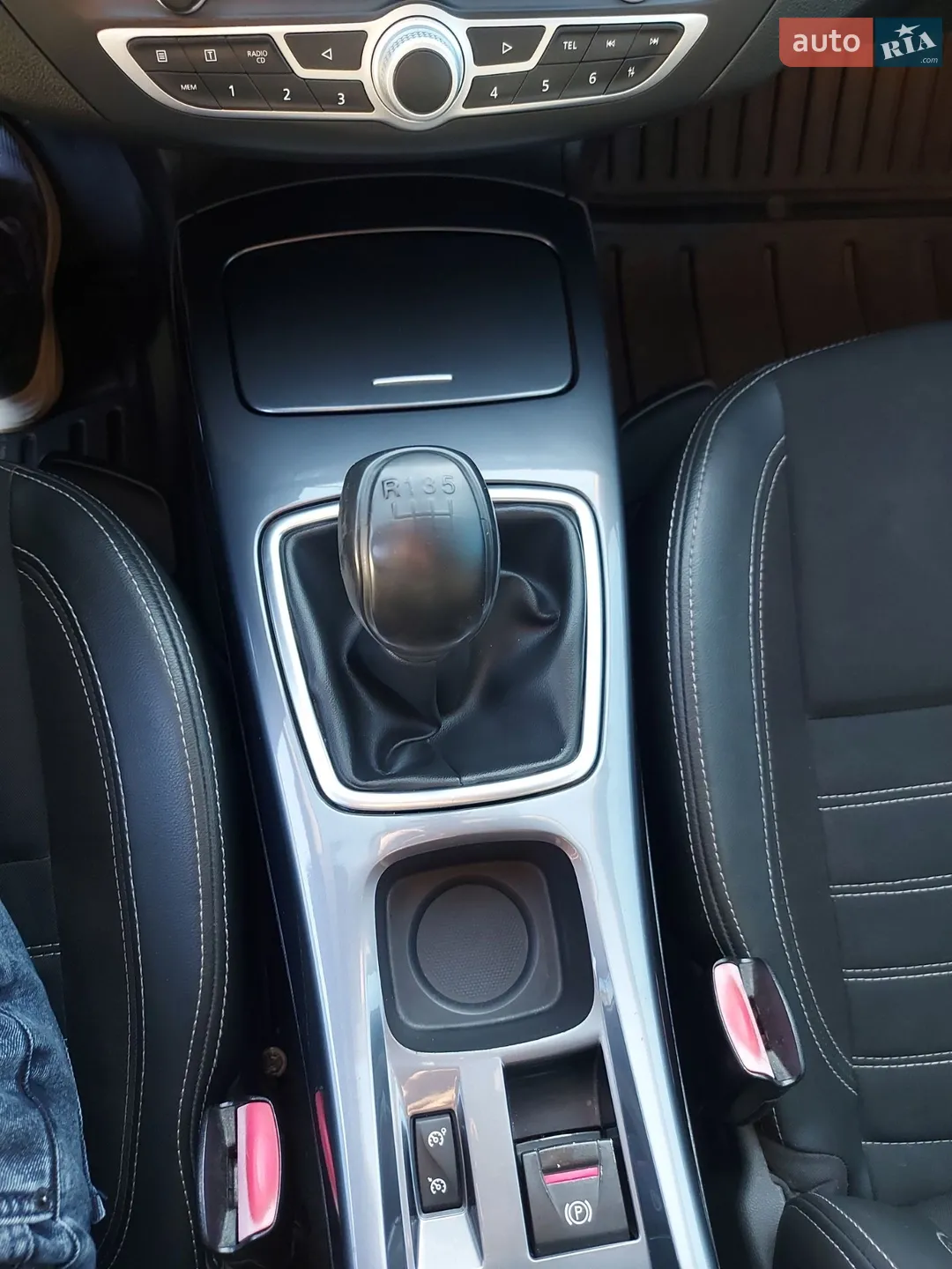 2010 Renault Laguna - мініатюра 14