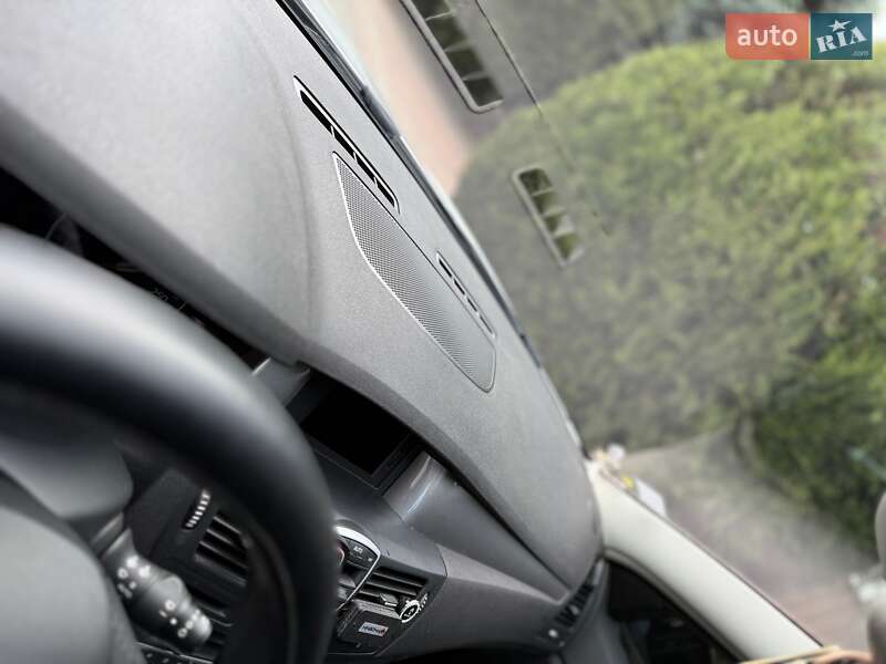 Лифтбек Renault Laguna 2011 в Одессе