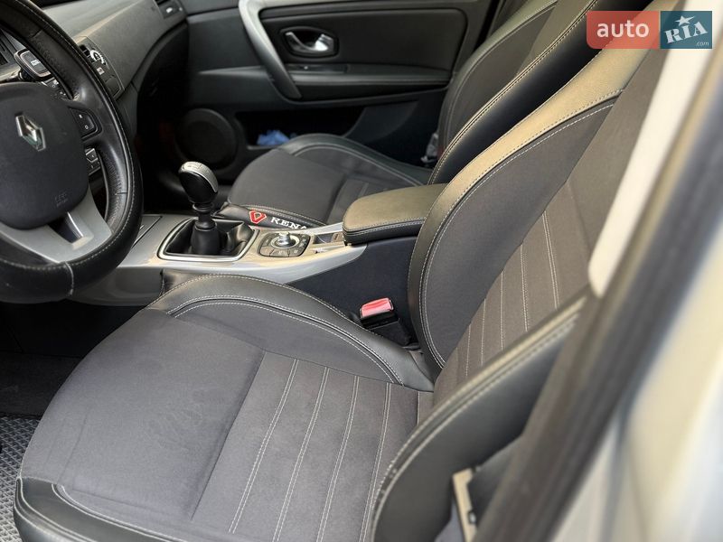 Лифтбек Renault Laguna 2011 в Одессе