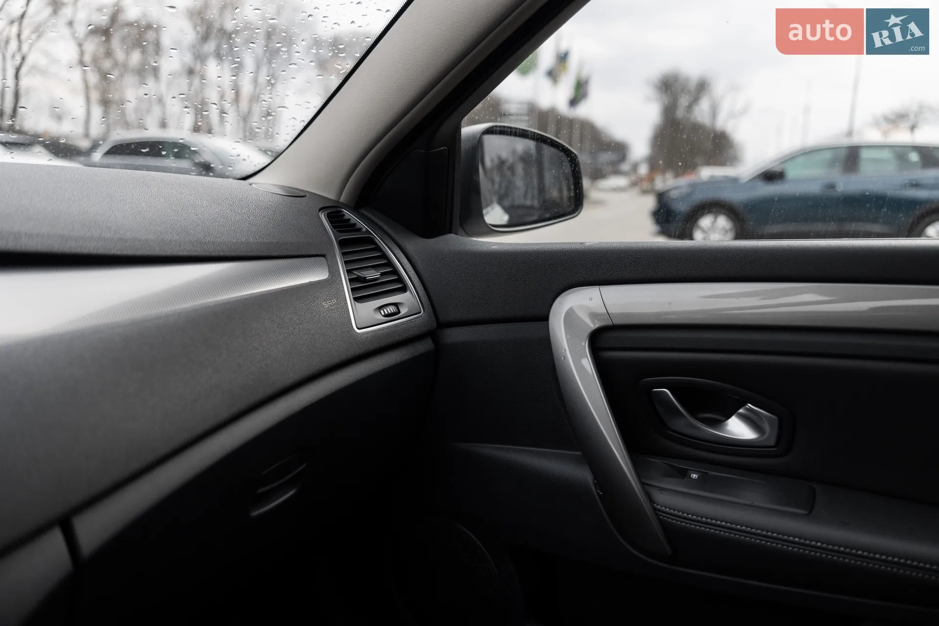 2012 Renault Laguna - мініатюра 27