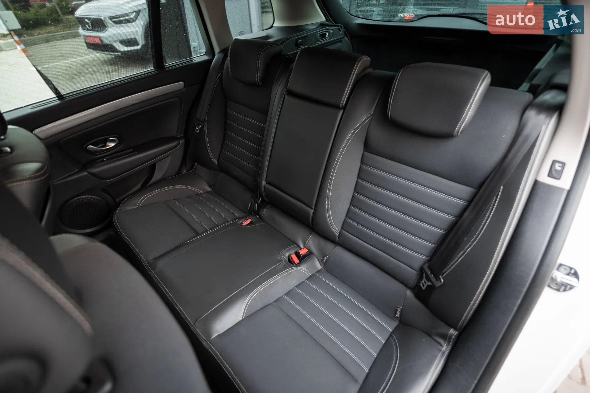 2012 Renault Laguna - мініатюра 42