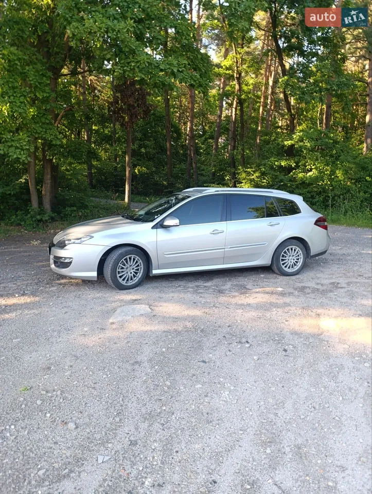 2011 Renault Laguna - мініатюра 12