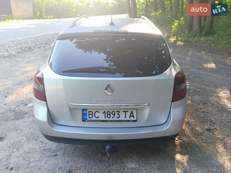 Универсал Renault Laguna 2011 в Львове