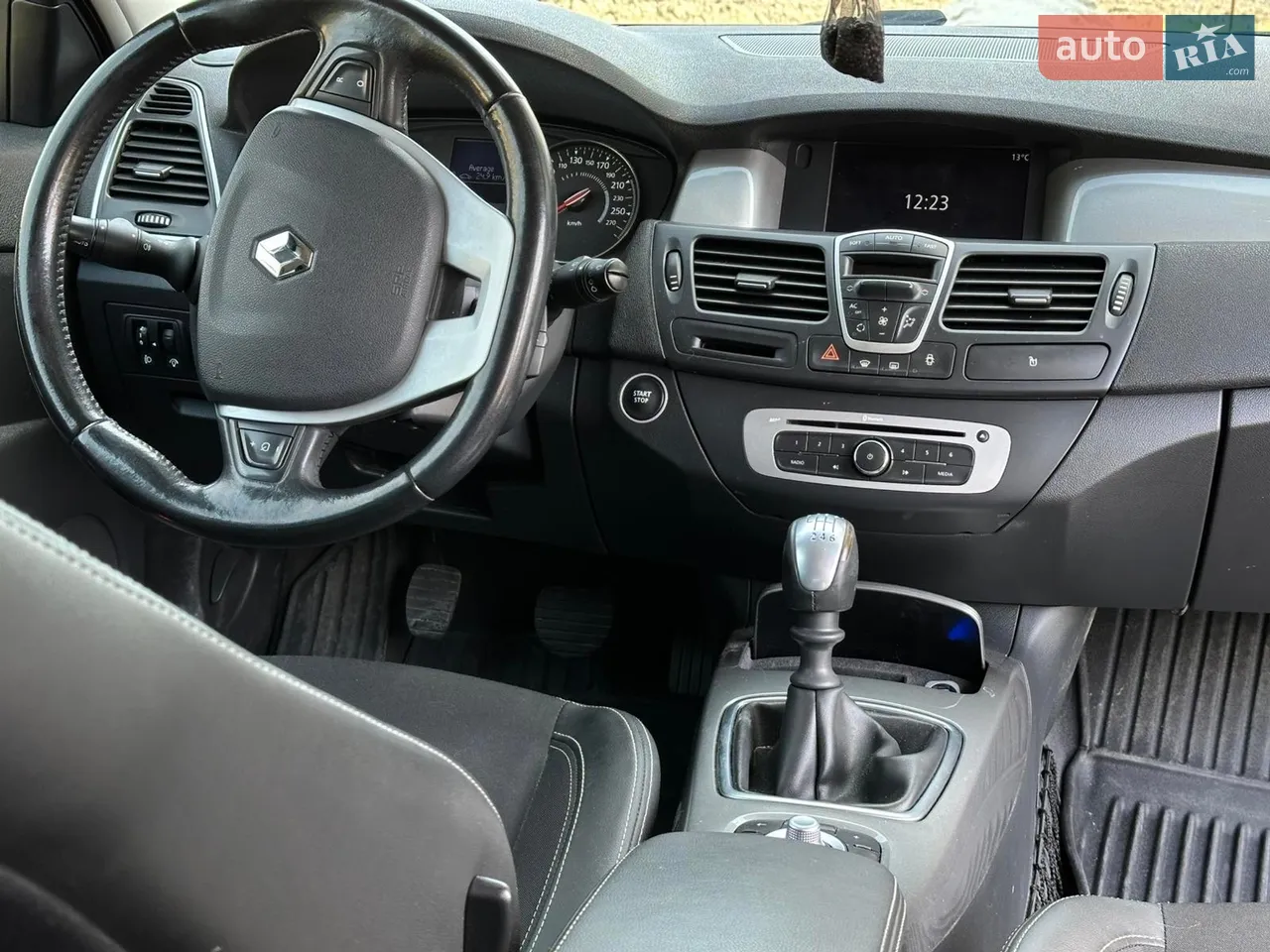 2013 Renault Laguna - мініатюра 65