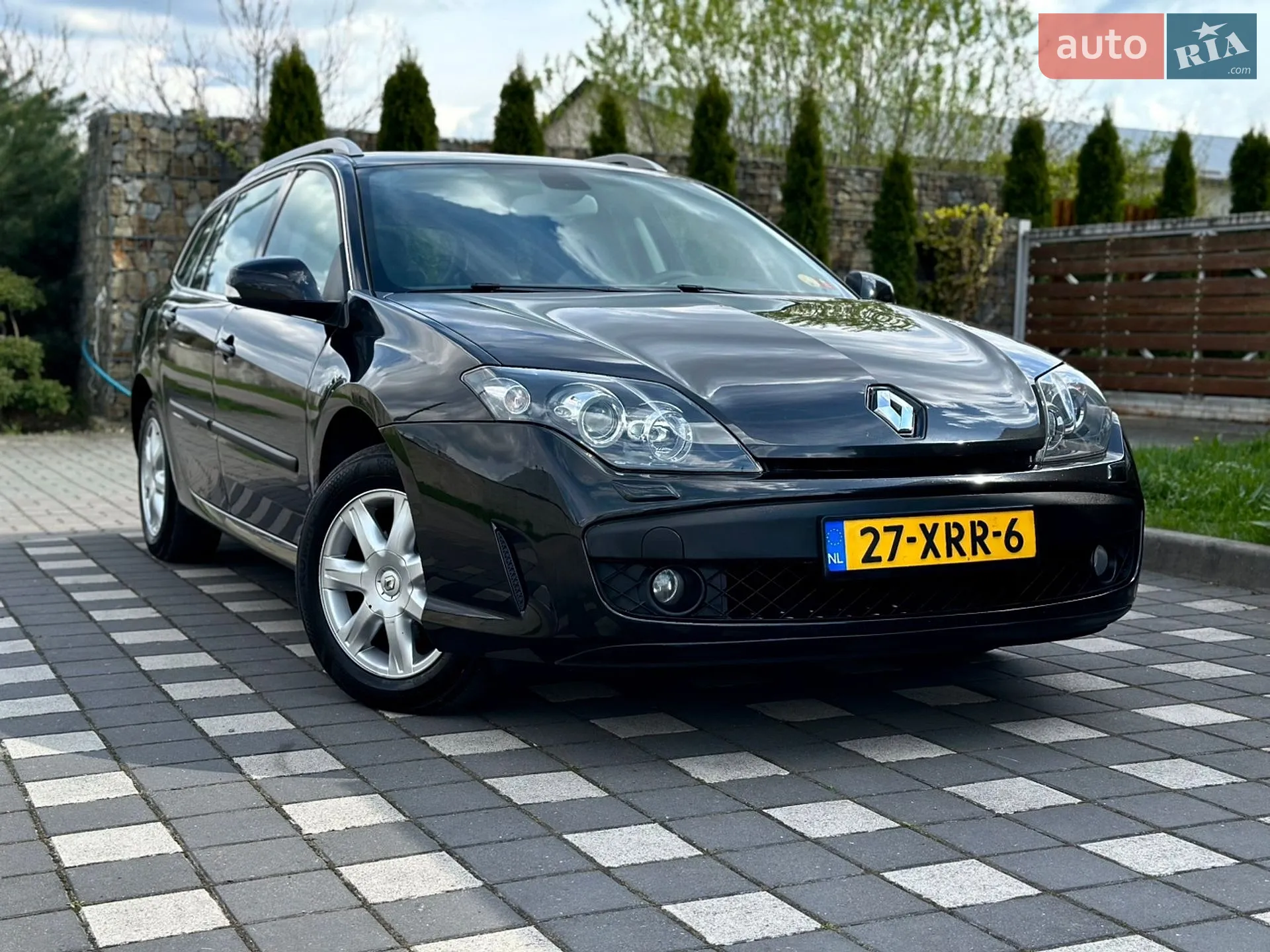 2011 Renault Laguna - мініатюра 64