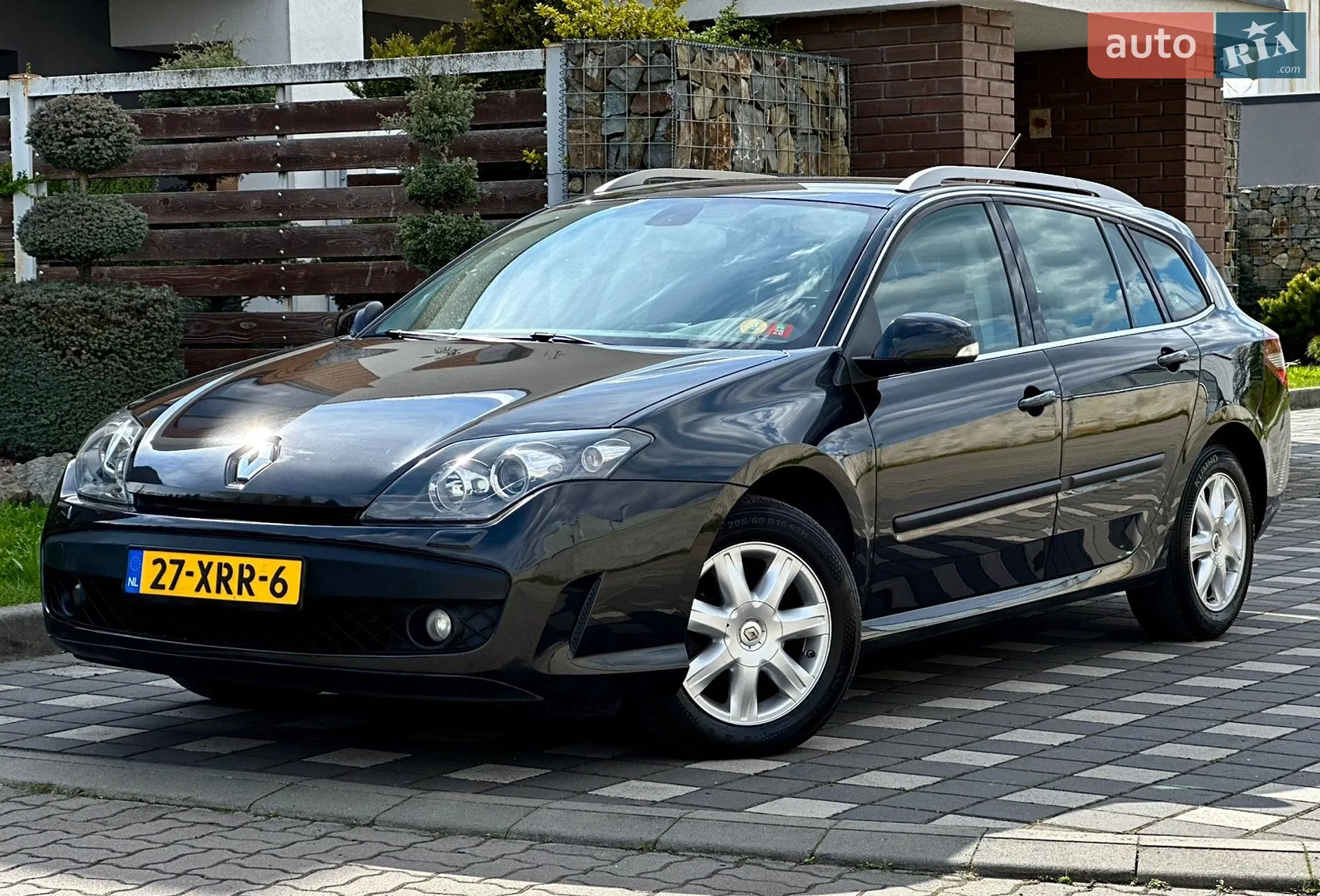2011 Renault Laguna - мініатюра 68