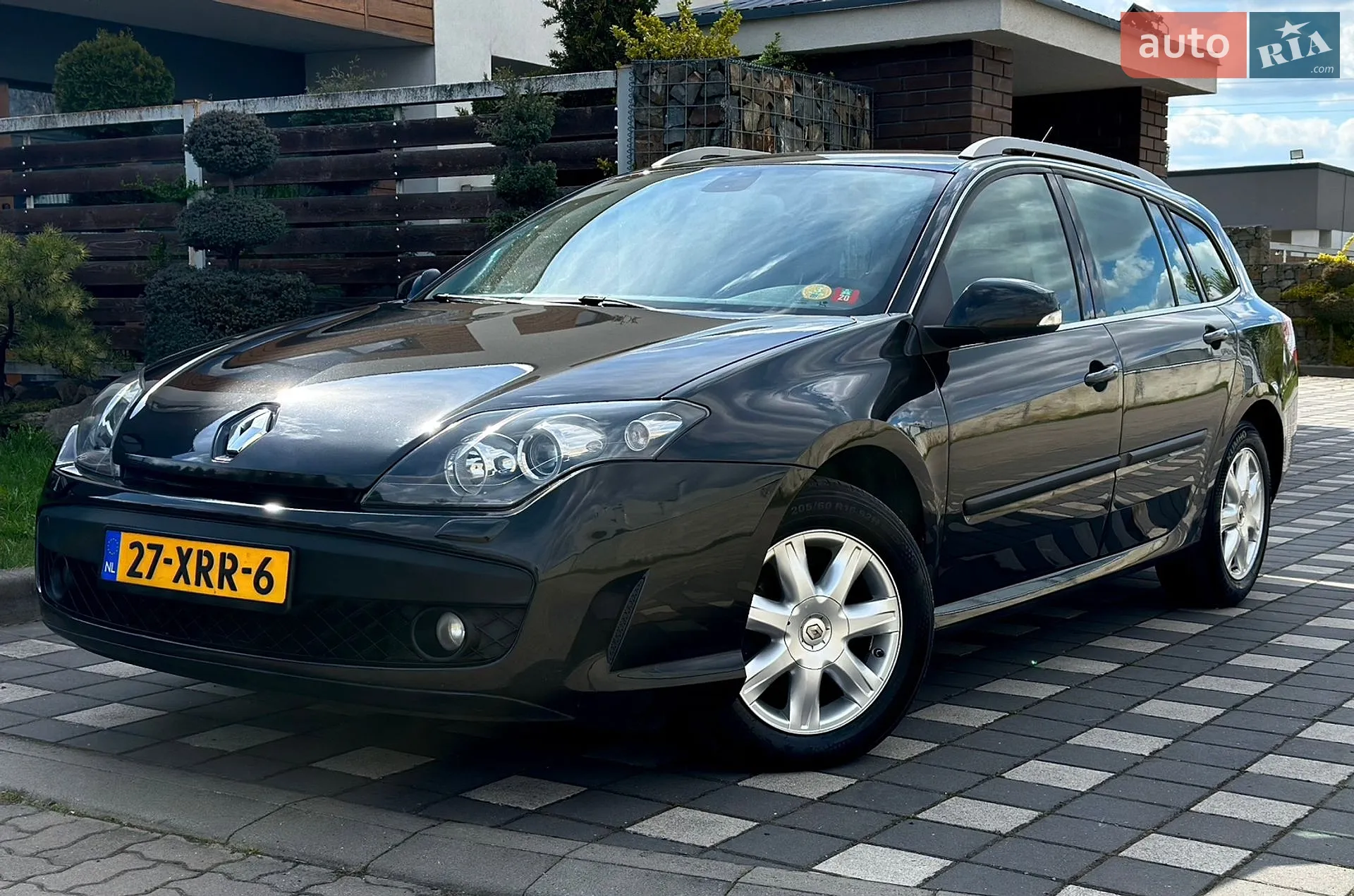 2011 Renault Laguna - мініатюра 70