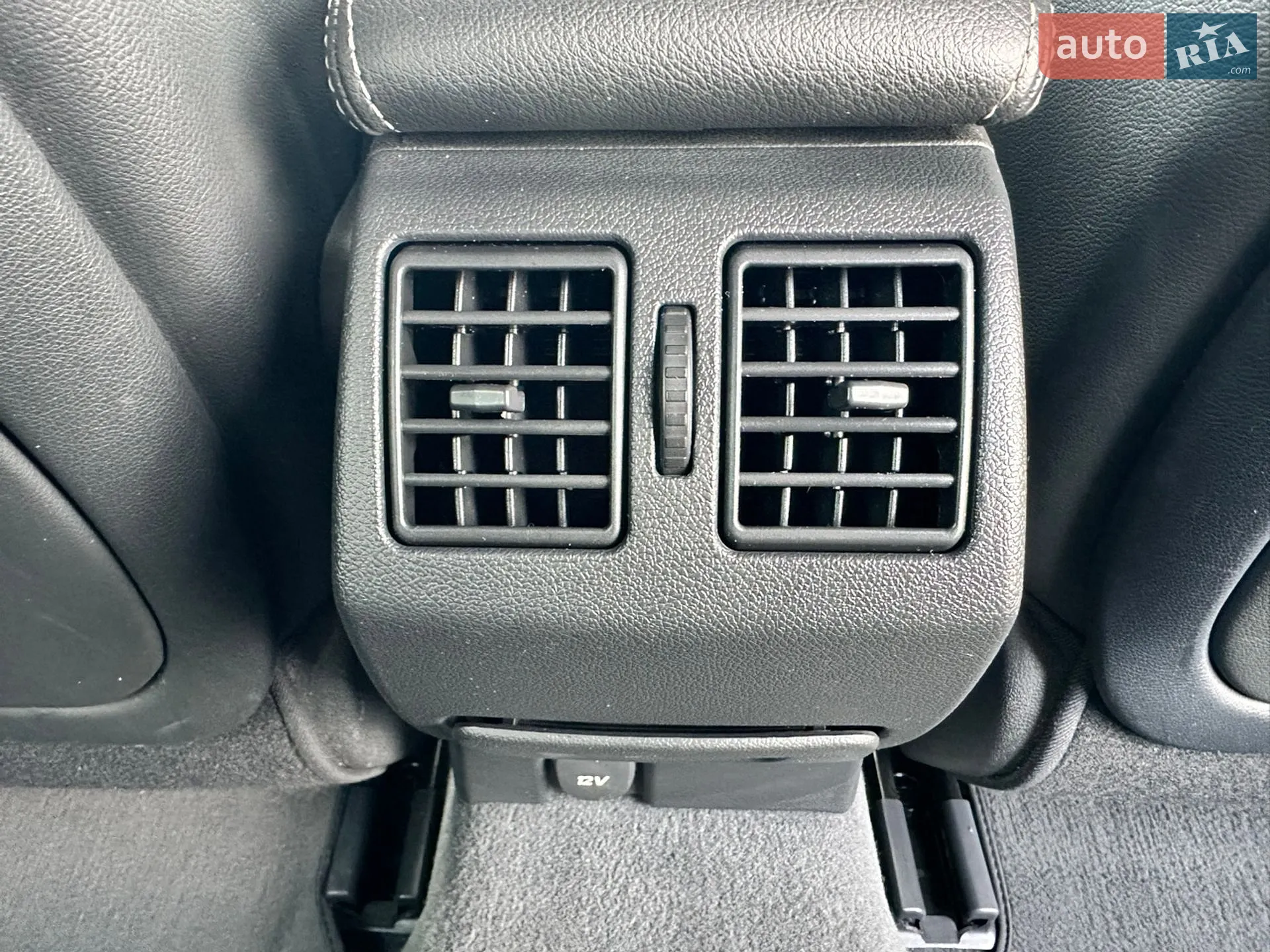 2011 Renault Laguna - мініатюра 116
