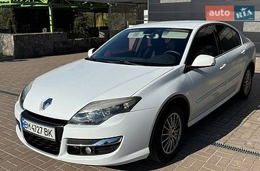 Ліфтбек Renault Laguna 2011 в Сумах