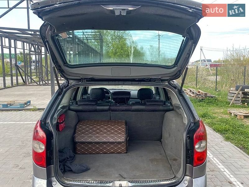 Универсал Renault Laguna 2003 в Луцке