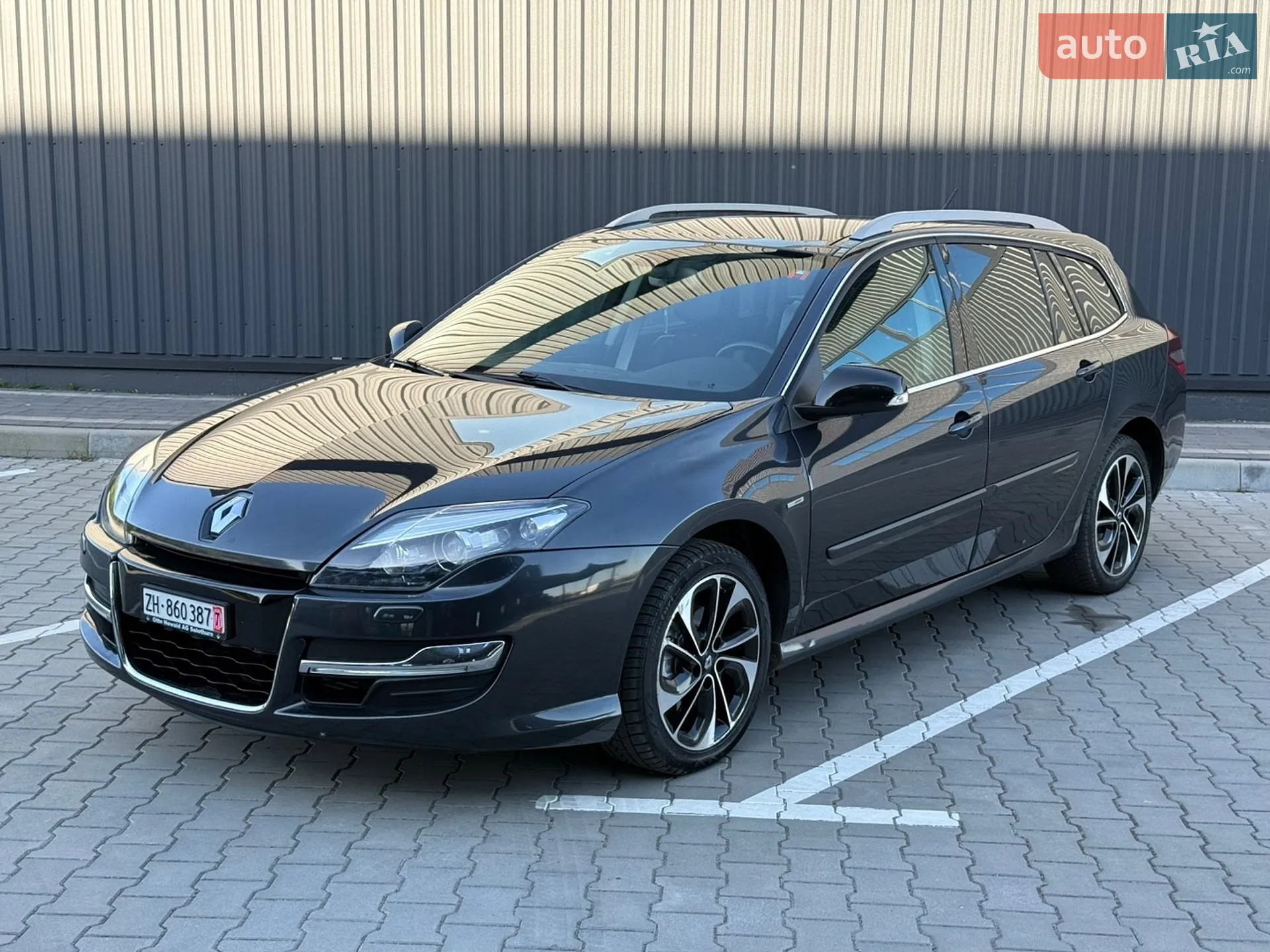 2014 Renault Laguna - мініатюра 2