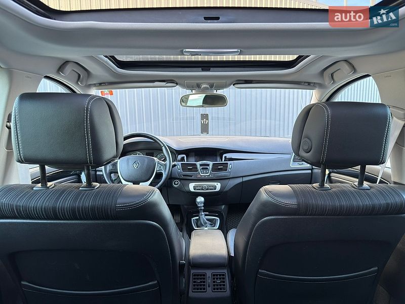 Универсал Renault Laguna 2014 в Дубно