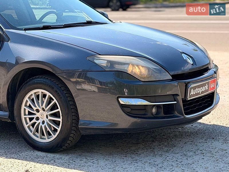Универсал Renault Laguna 2011 в Киеве
