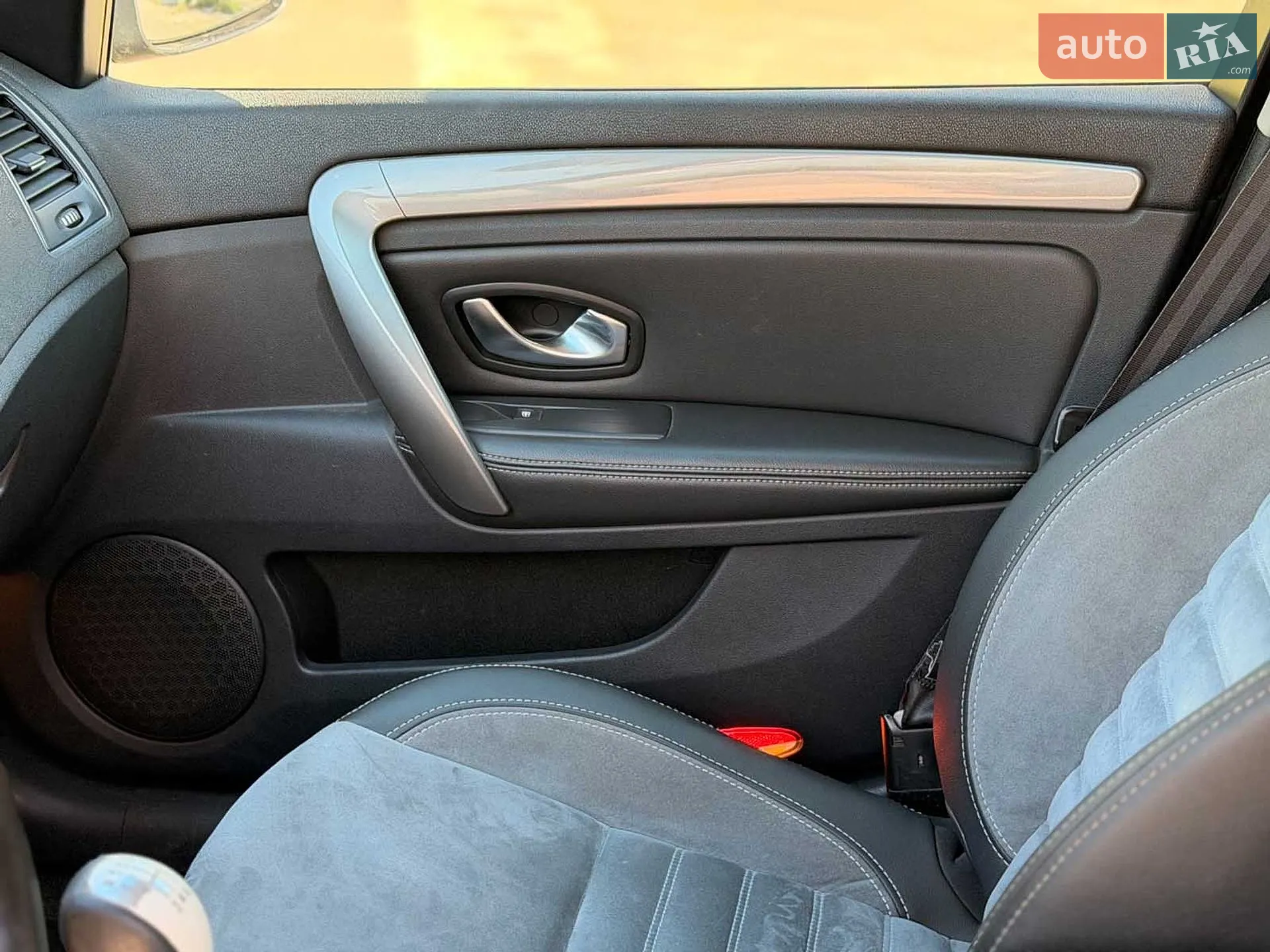 2011 Renault Laguna - мініатюра 14