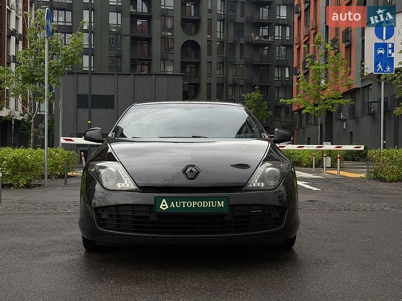 Купе Renault Laguna 2009 в Києві