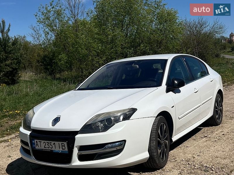 Лифтбек Renault Laguna 2013 в Ивано-Франковске