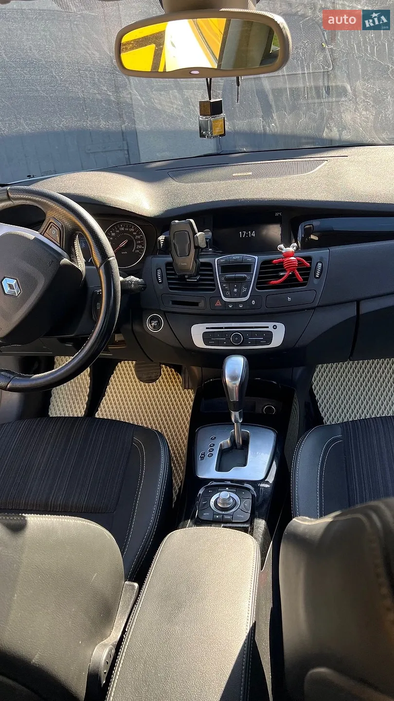 2013 Renault Laguna - мініатюра 24