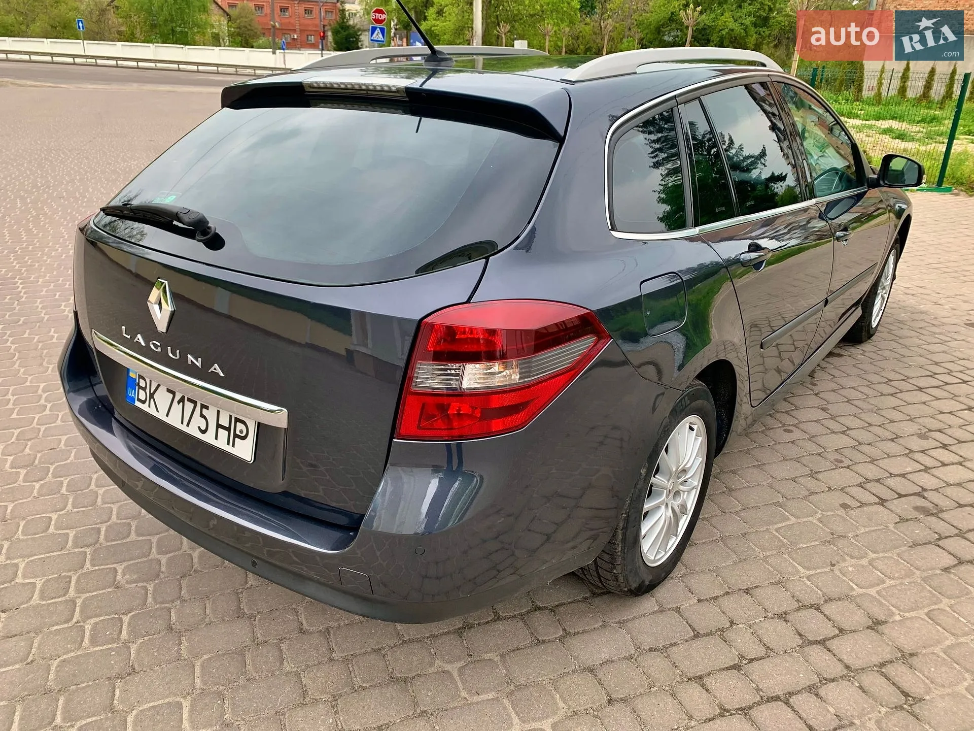 2010 Renault Laguna - мініатюра 8