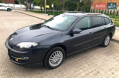 Универсал Renault Laguna 2010 в Остроге