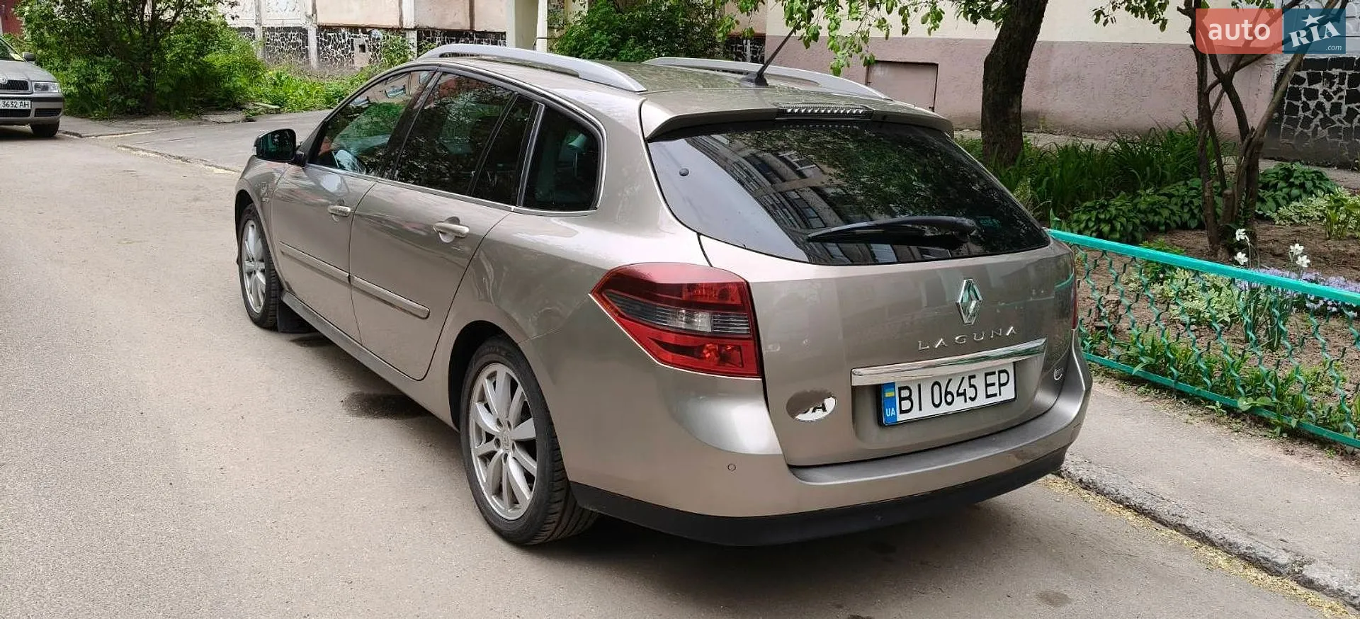 2011 Renault Laguna - мініатюра 4