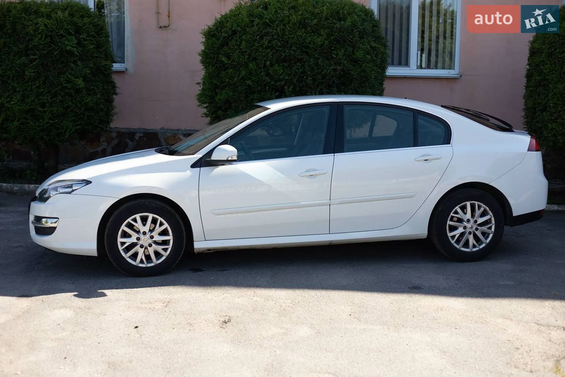 2013 Renault Laguna - мініатюра 2