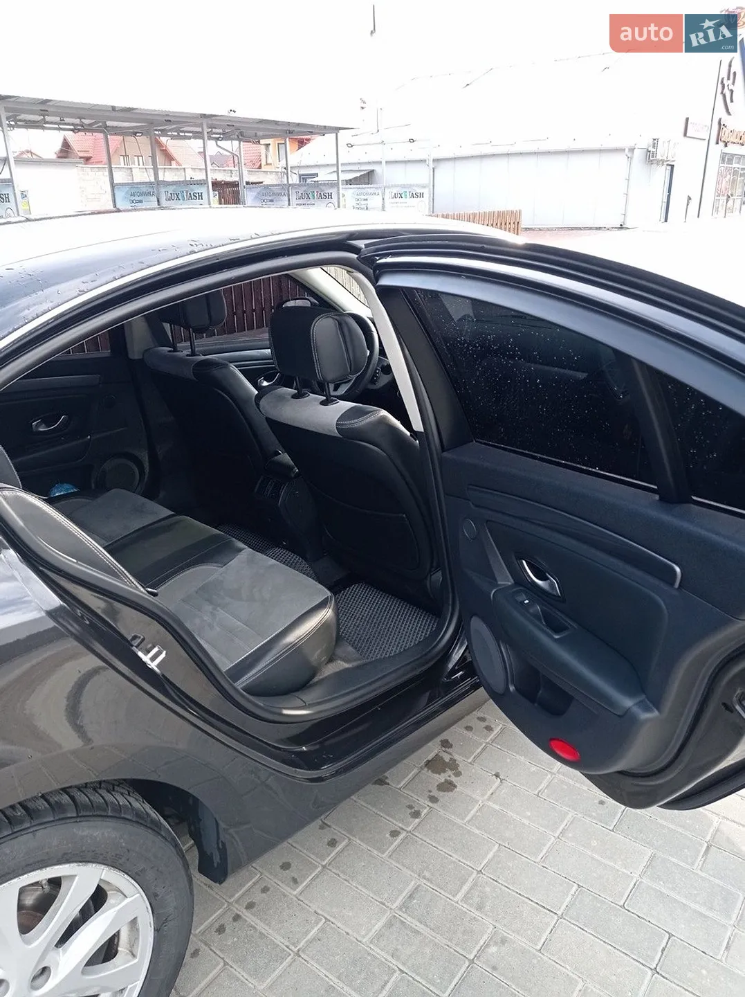 2010 Renault Laguna - мініатюра 10