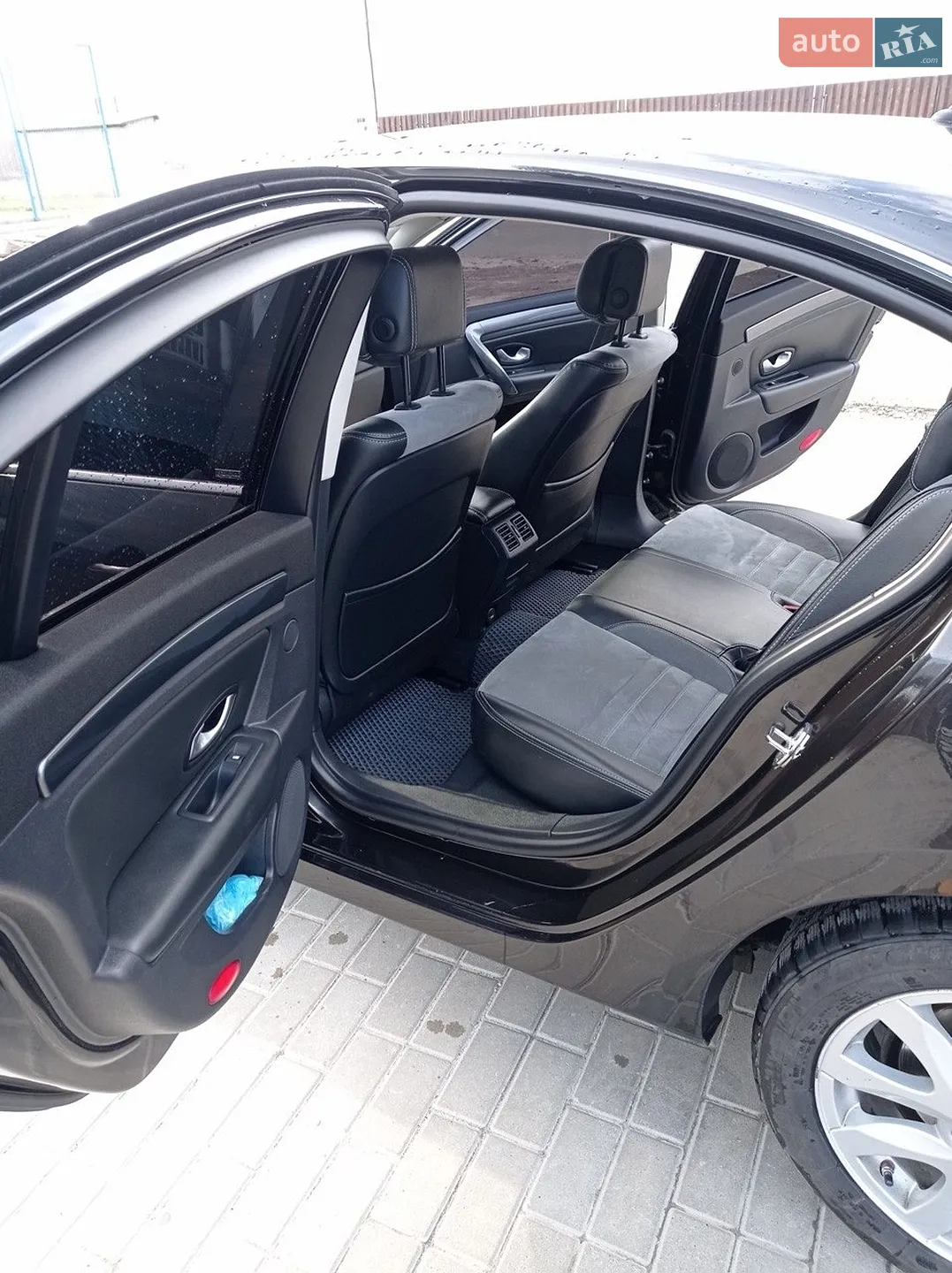 2010 Renault Laguna - мініатюра 16