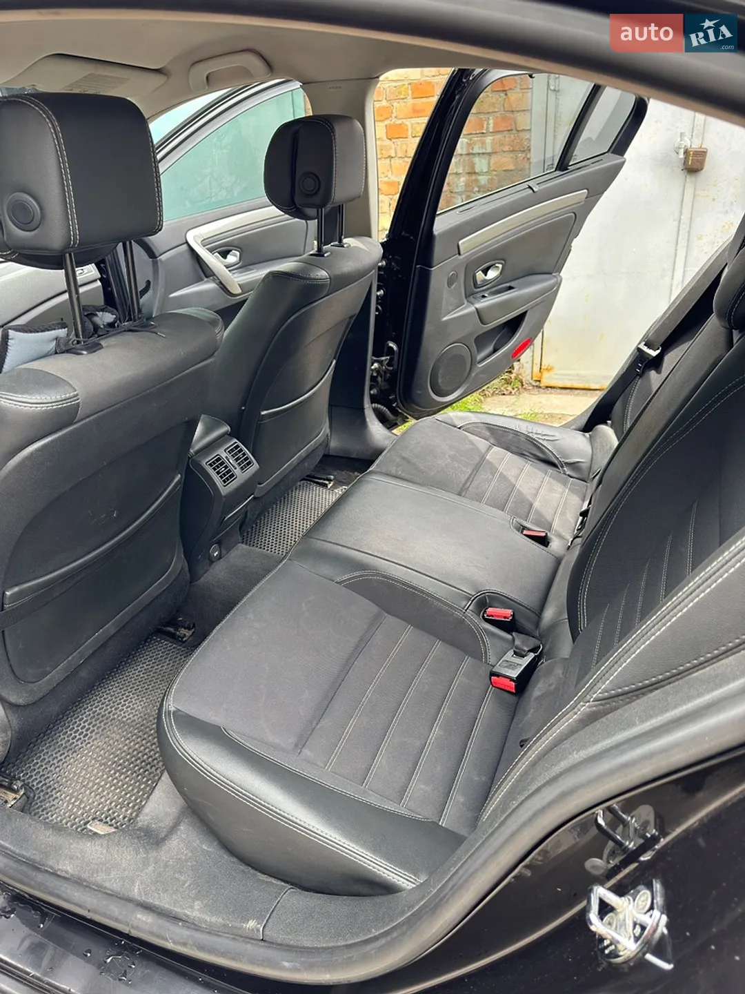 2011 Renault Laguna - мініатюра 19